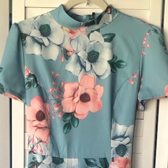 CBR Dresses & Skirts - CHIC BOUTIQUE ROSE CBR FLORAL MAXI DRESS NEW